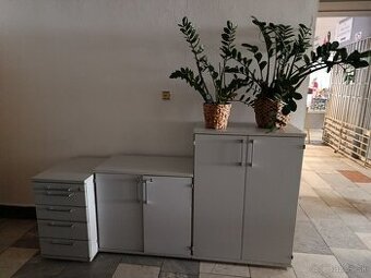 Kancelársky nábytok