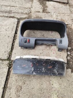 Pristrojová doska Nissan Terrano 2