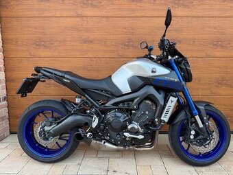 Yamaha MT09
