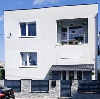Predaj poschodový RD 180 m2, 453 m2 pozemok Trebišov - 1