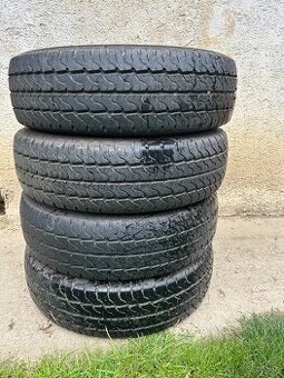 Dunlop Econodrive 215/75 R16C