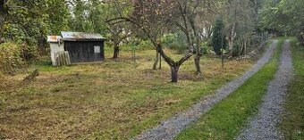 MAKRO REALITY - chatka vinica Lucenec