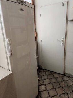 Predám chladničky BEKO a WHIRLPOOL