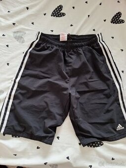 Adidas šortky 164