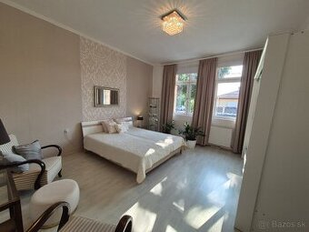 Kompletne zrekonštruovaný rodinný dom s wellness a zimnou zá