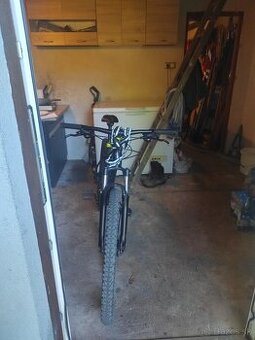 Horský bicykel Cube
