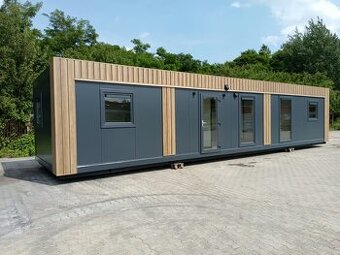 Obytný kontejner 13×3 m – izolovaný, připravený k použití