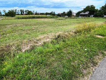 Stavebný pozemok v obci Tušice
