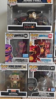 Selling a Funko Pop collection in perfect condition.