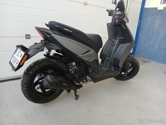 Skuter piagio125 4takt vstrekovanie 2015