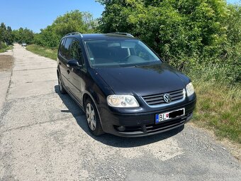 Volkswagen Touran 2.0 tdi DSG