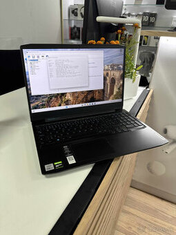 Predám Lenovo IdeaPad Gaming 3 - 1