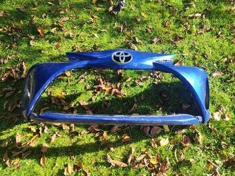 Predný nárazník Toyota Yaris III
