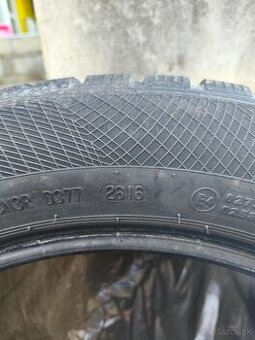Zimné pneumatiky 215/55 R17