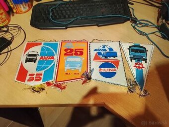 Predám originálne dobové vlajky AVIA