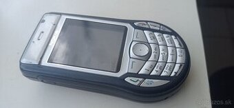 Kúpim staré tlacitkove telefony