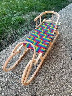 Kvalitné drevené detské sánky - Sanky buk