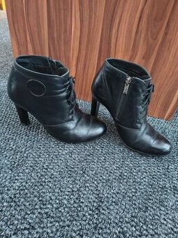 kotnikove cizmy, velkost 37