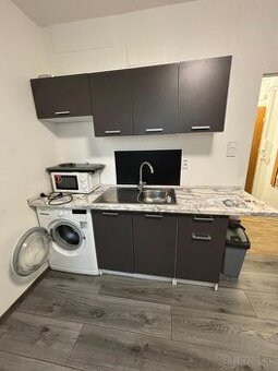 Na prenájom – Garsonka v centre Nitry, 5 minút pešo od OC Ml