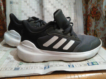 Športová obuv Adidas Tensaur Run 3.0 Jr