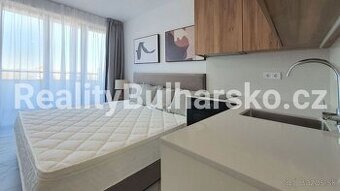 Zařízené studio 1+kk o velikosti 37 m² s balkonem AHELOY