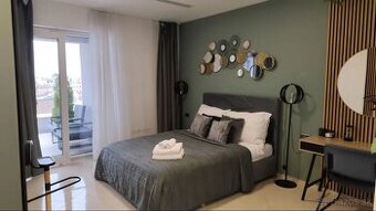 Exkluzívny strešný penthouse s terasou v centre mesta