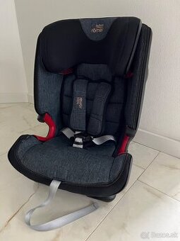 Autosedačka Britax Römer Advansafix IV R