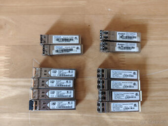 SFP transceiver moduly