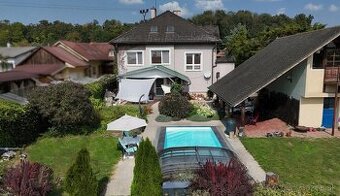 Veľký 6-izb RD, bazén, klíma 23 ár pozemok / Krásna-Opátska