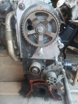 Predám polomotor motor SUZUKY GRAND VITARA 1.9DDis 95kw F9Q