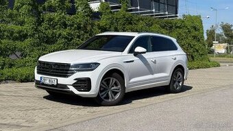 VOLKSWAGEN TOUAREG 3.0 V6 TDI 286k R-Line 4Motion Tiptronic