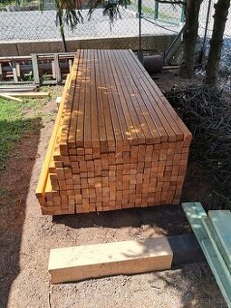 Predám dekor.hranoly na obklad 4x4x240