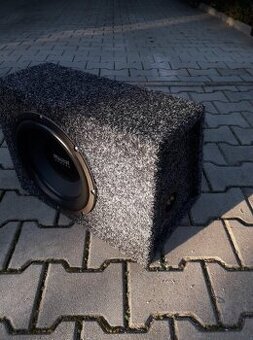 subwoofer maganat