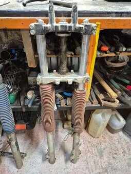 Yamaha xt 350 predna vidlica
