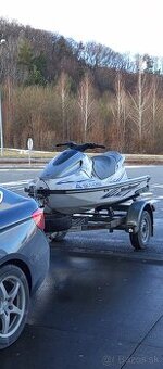 Yamaha GP 800