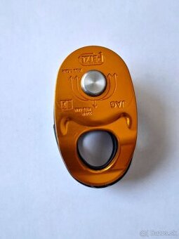 Dvojitá kladka Petzl Jag