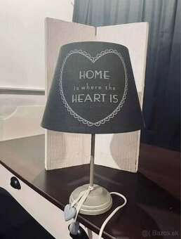 Vintage lampa, v 39 cm, drevo, textilia, bazar