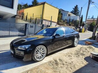 BMW 750i xdrive facelift 330kw f01