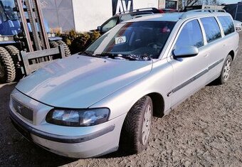 Volvo V70II D5 120kw - Náhradní díly - 1