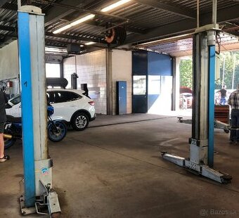Dvojstlpovy autozdvihak raviogli 3.5t 3ks
