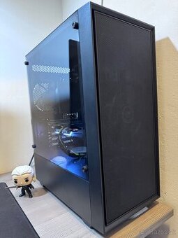 I5 9600K, 32GB 3200MHz, RTX2060 Super, 512GB NVMe