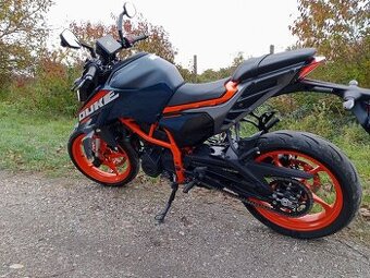 KTM  390 DUKE