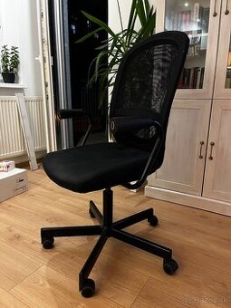 Za odvoz kancelárska stolička