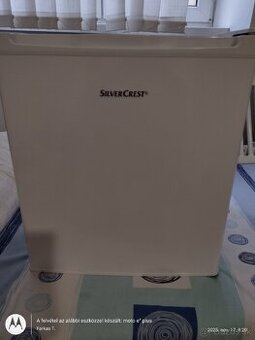 SILVERCREST Mini chladnička "SMK 40 A2", objem 41 l