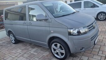 Na prenájom 8 miestny VW Transportér DSG