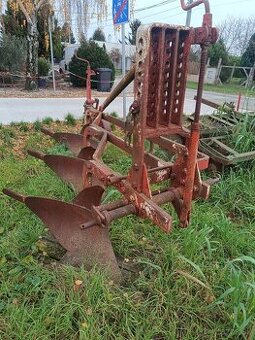 Predám troják pluh