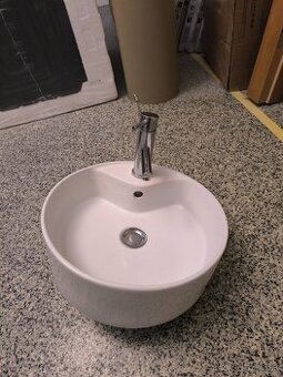 umývadlo + batéria