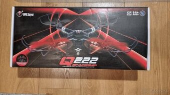 Dron Q222