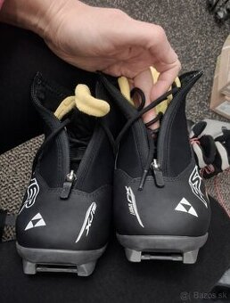 Predam detské topanky na bežky Fisher