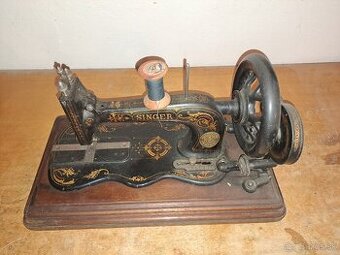 Šijaci stroj Singer